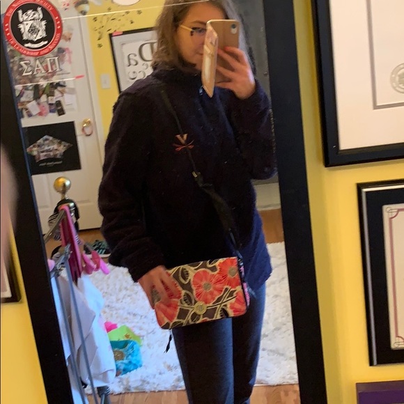 Vera Bradley crossbody purse - Picture 8 of 8